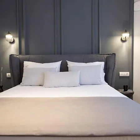 Theretro, With Superb View