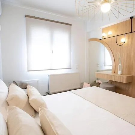 Theretro, With Superb View * Apolpaina