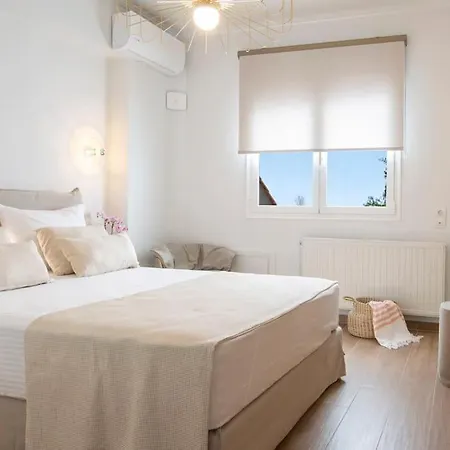 Theretro, With Superb View *