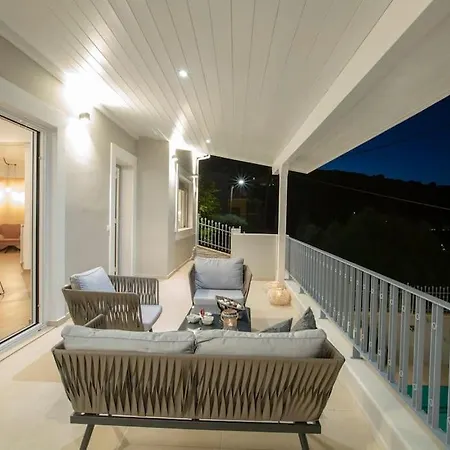 Theretro, With Superb View וילה Apolpaina