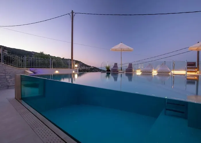 Theretro, With Superb View 빌라 Apolpaina